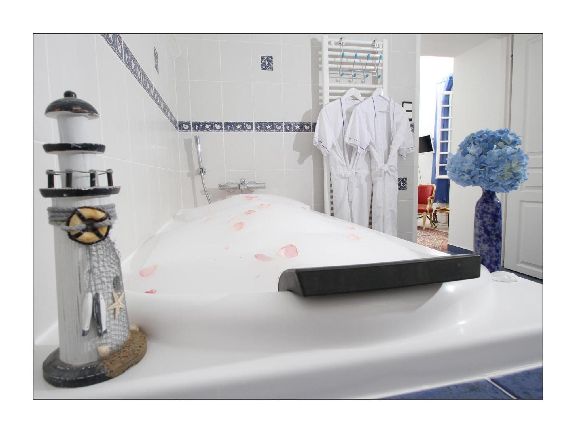 Villa Aimee Luxury Apartments With Heated Pool 발 레 뱅 외부 사진