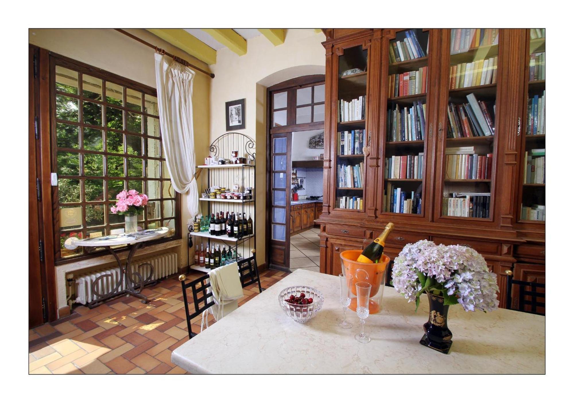 Villa Aimee Luxury Apartments With Heated Pool 발 레 뱅 외부 사진